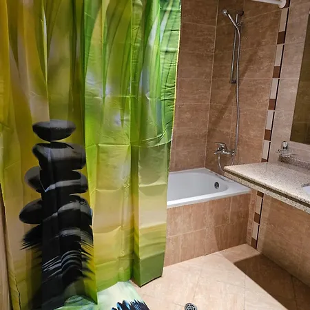 Terra Complex B4 - Private - Golf, Skiing & Apartman *