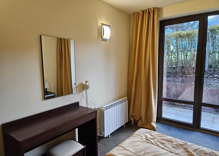 Terra Complex B4 - Private - Golf, Skiing & Appartement Bansko