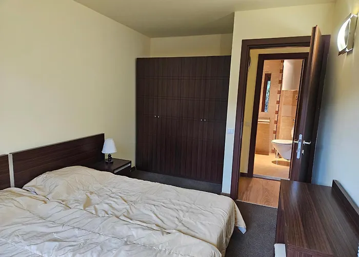 Terra Complex B4 - Private - Golf, Skiing & Appartement Bansko